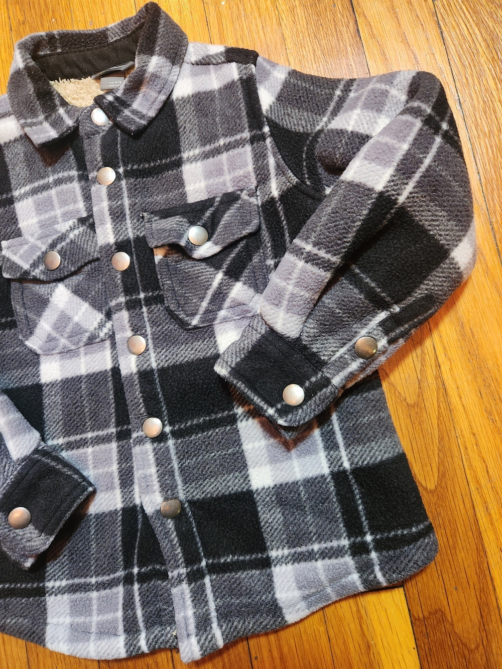 Eddie Bauer Black & Gray Plaid Sherpa-Lined Kids Jacket Size 4/5 - Picture 2 of 15